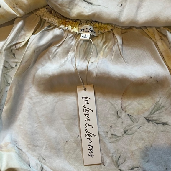 For Love & Lemons Sunny Lemon Serafina Puff Sleeve Summer Mini Dress NWT Size S - Picture 5 of 10